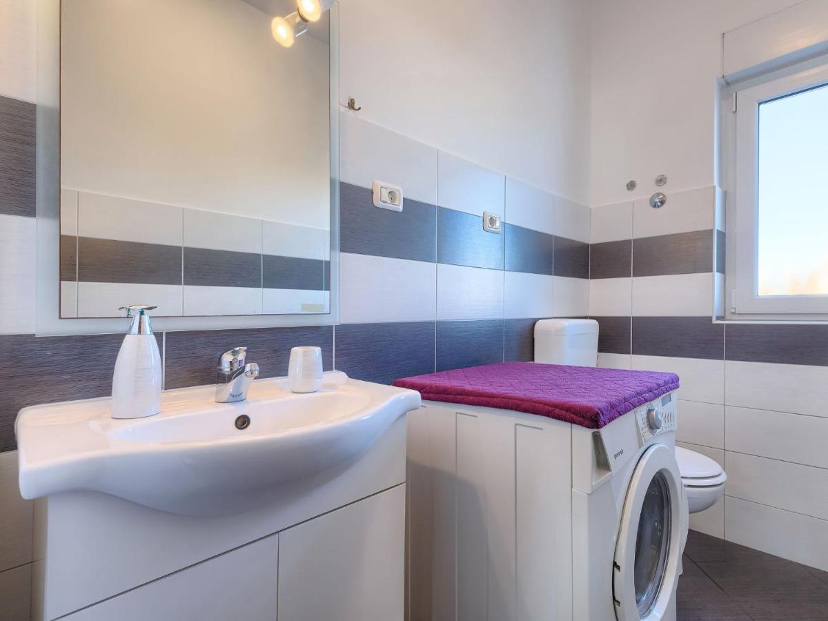 Apartment Laura By Interhome Galižana Εξωτερικό φωτογραφία